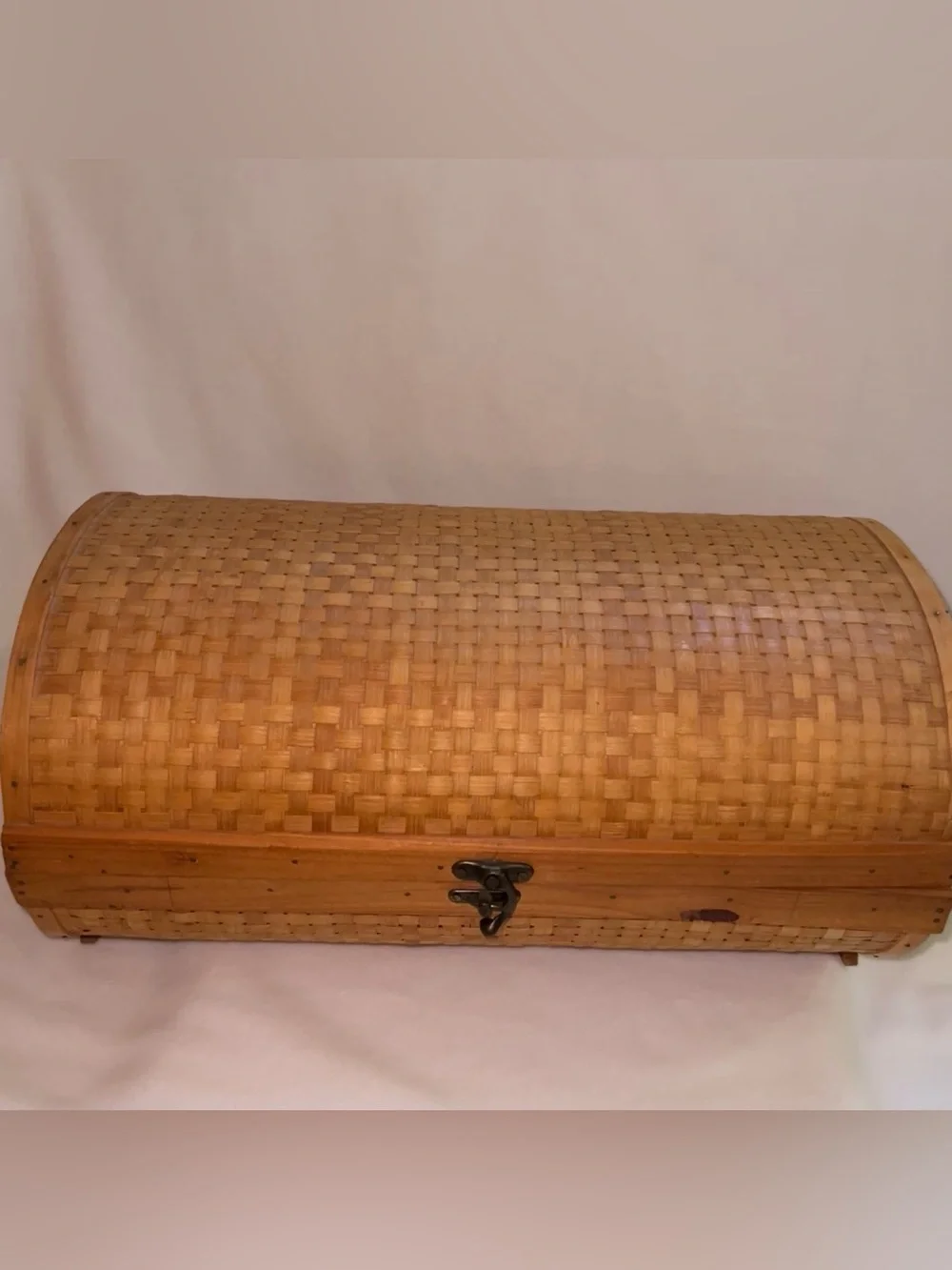 Cottagecore Vintage Bamboo And Rattan Woven Storage Chest Trunk